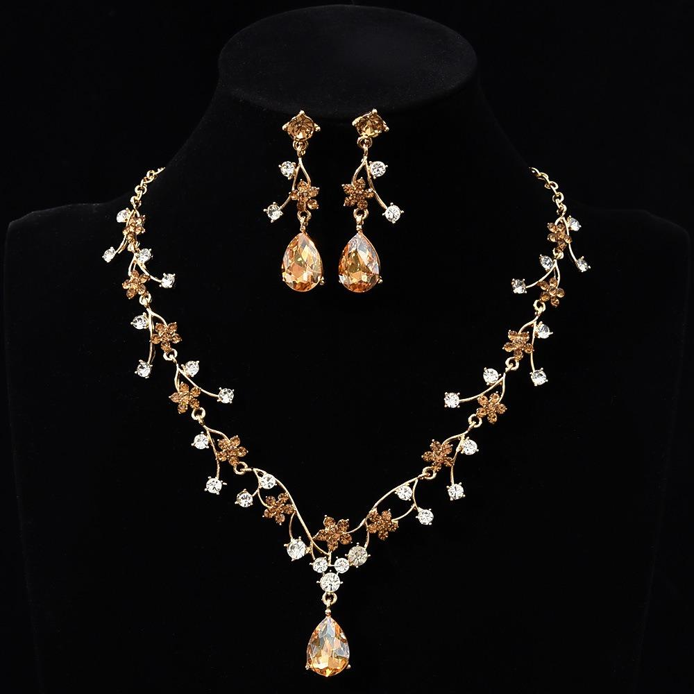 Golden Exquisite Jewelry Sets Shiny Choker Necklace Earring Set  Jewelry Gifts