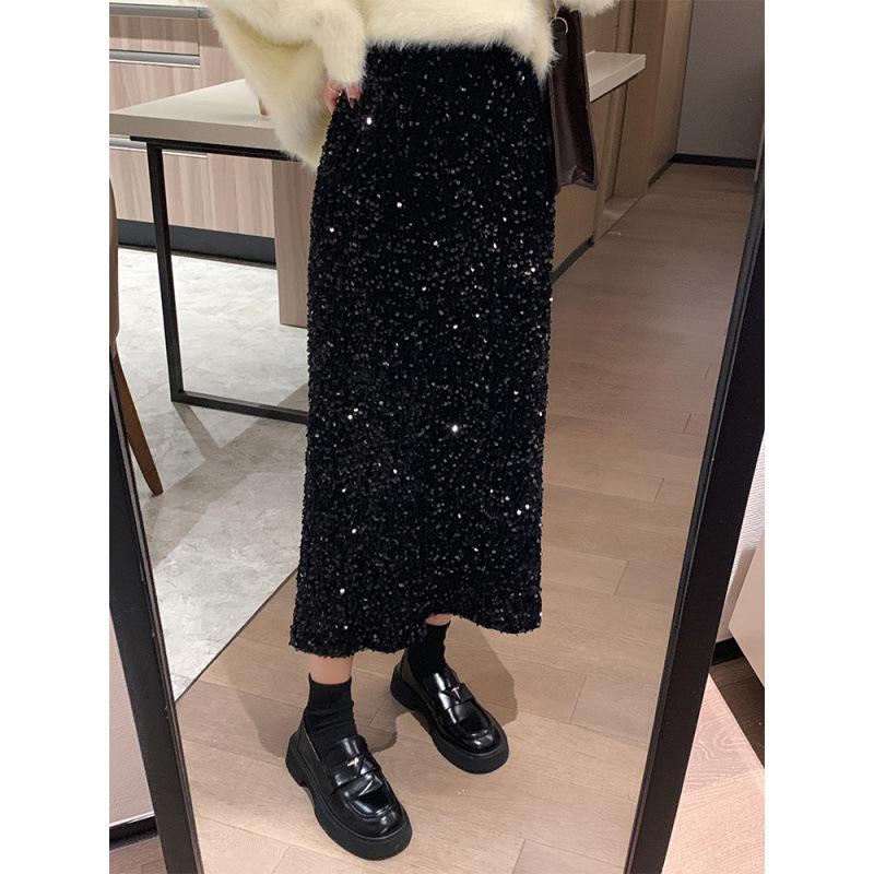 

Velvet Sequin High-Waist Midi Skirt - Women s Sparkly Black Slit Skirt, Fall/Winter Trend M (Recommended 101-115 kg) срібний