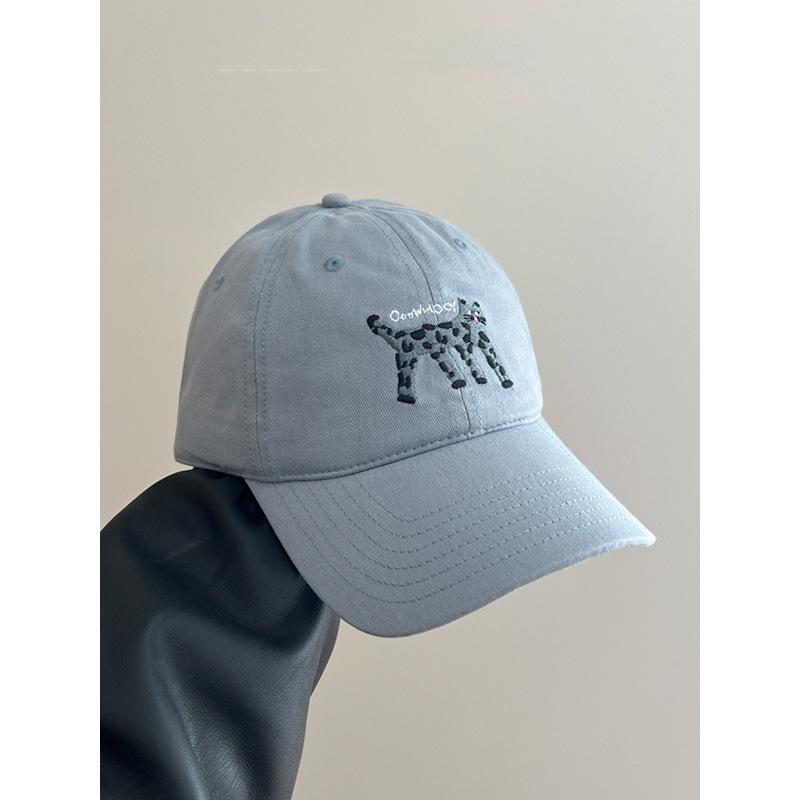 

Cute spotted cat baseball hat women s spring summer new versatile student beige cap summer Adjustable светло-синий