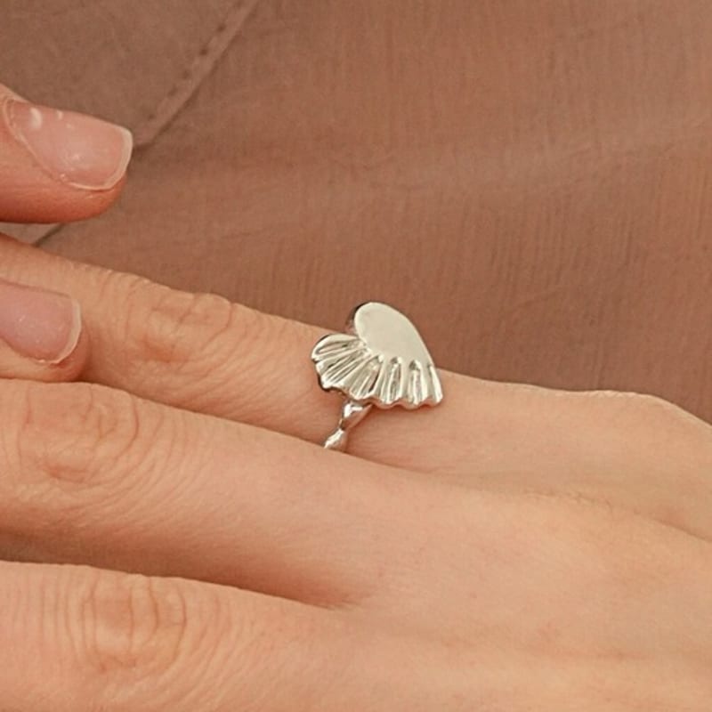 BELLOOGGI Frill heart ring