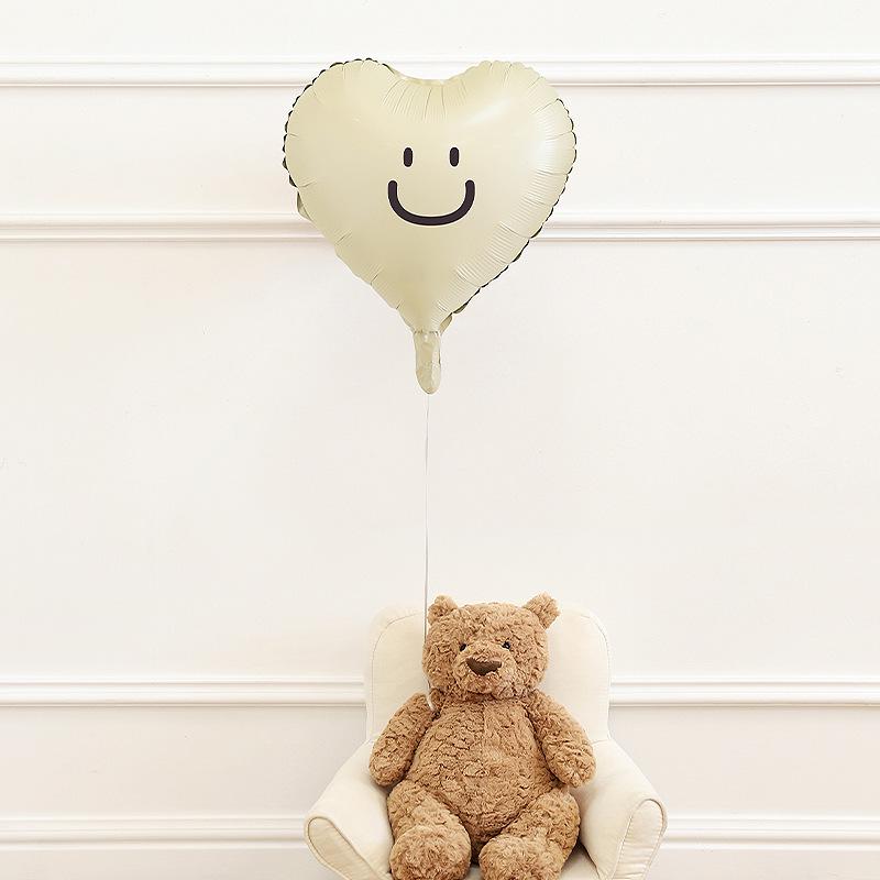 18 Heart-Shaped Smiley Face Foil Balloons for Kids First Birthday Party Decorations & Photo Props