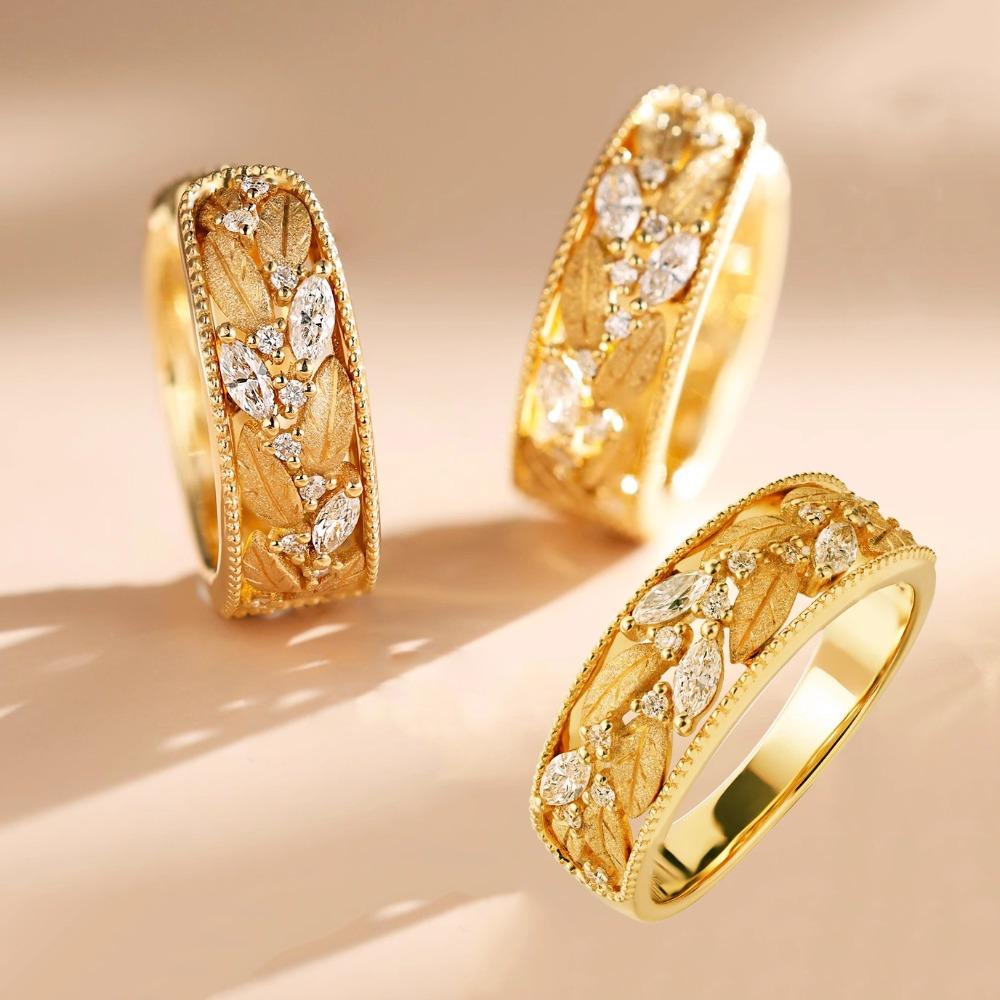Elegant Vintage Women Jewelry Set with Marquise Diamond Laurel Earrings and Italian Brushed Crown Ring