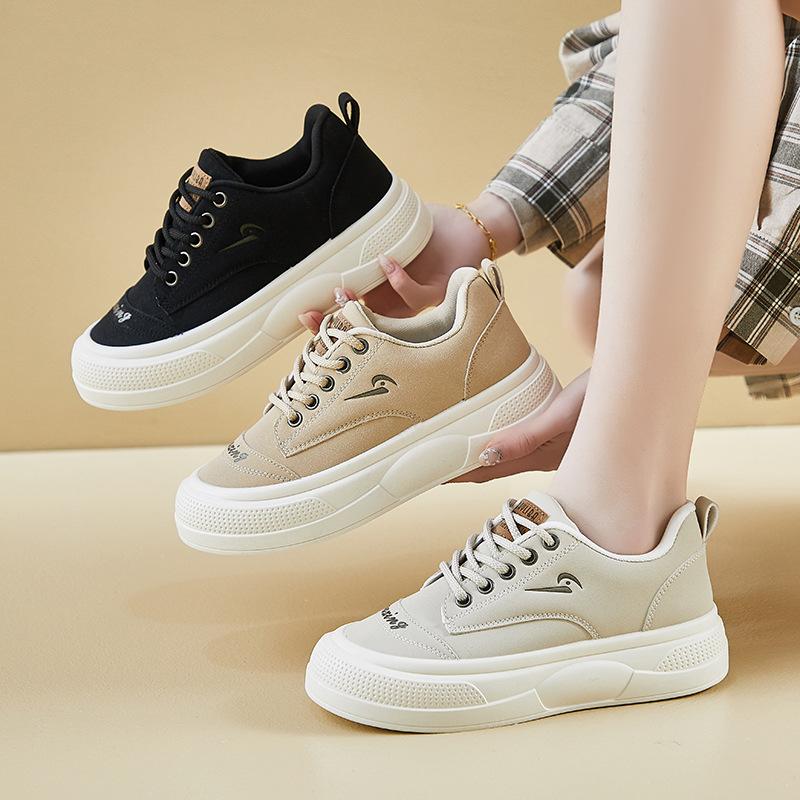 Spring student versatile little white board shoes women's niche plain platform casual shoes retro simple sports shoes