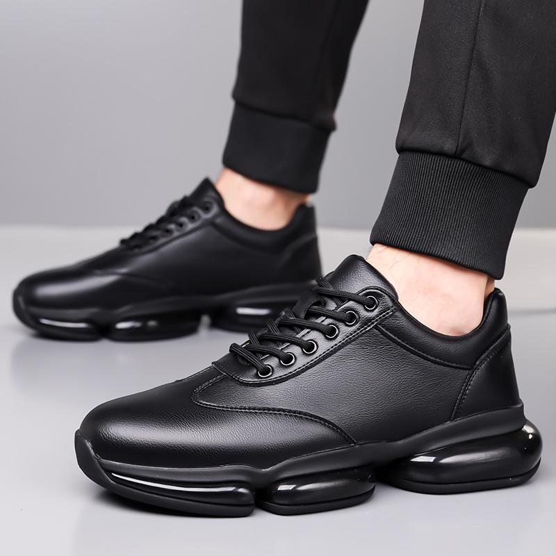 2025 New Men's Breathable Sneakers Lightweight Men's Walking Shoes Casual Male Sports Shoes Non-Slip Comfortable Athletic Shoes