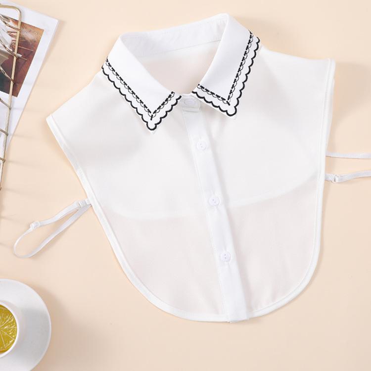 Embroidered Floral Fake Collar for Girls - Chinese Ethnic Style Winter Accessory for Sweaters
