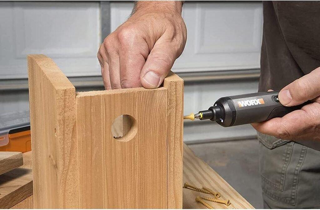 Drill-screwdriver Worx Cordless Screwdriver 4V 26 Pcs. Set