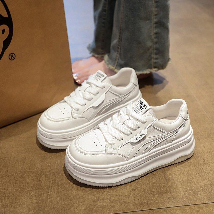 Little white shoes women's summer 2025 new versatile small man height increase breathable student leisure sports board shoes women's tide