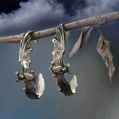 Dazzling Bat Design Earrings for Women Animal Copper Color Halloween Metal Inlaid Dangle Earrings Jewelry Trendy Female Gift