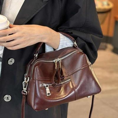 Leather One-shoulder Women's Bag Summer Retro Commuter Leather Handbag Casual and Versatile Square Bag