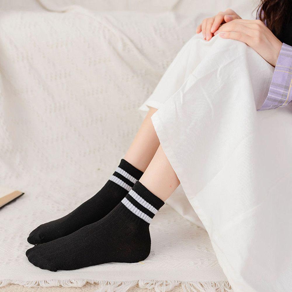 All-match Cloth Label Autumn and Winter Cotton Socks Couple Socks Sports Socks Solid Color