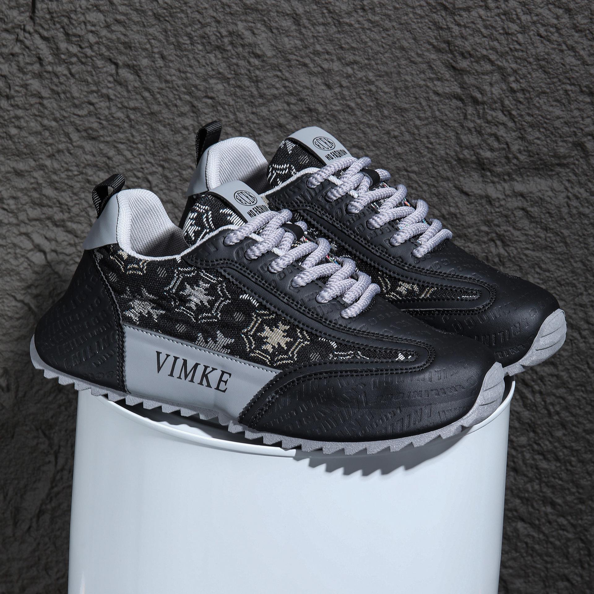 

New Classic Men s Sneakers Thick Bottom High Heels Fashion Casual Shoes Comfortable Soft Bottom Breathable Running Sports Shoes 39 чорний колір сірий