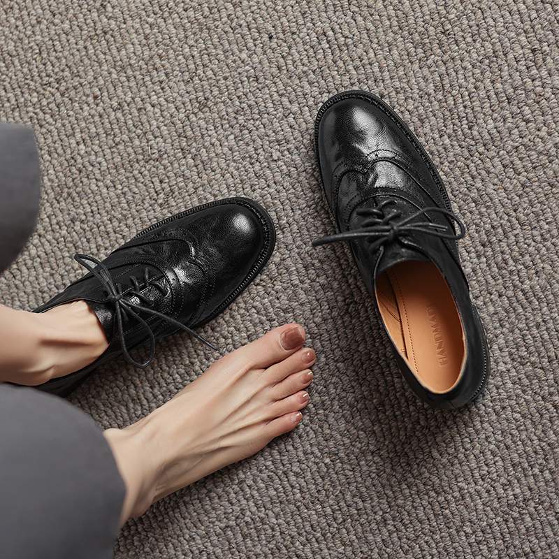 Krazing Pot Sheepskin Round Toe Thick Heels Autumn Lace Up Block Shoes Women Retro Fashion Pumps