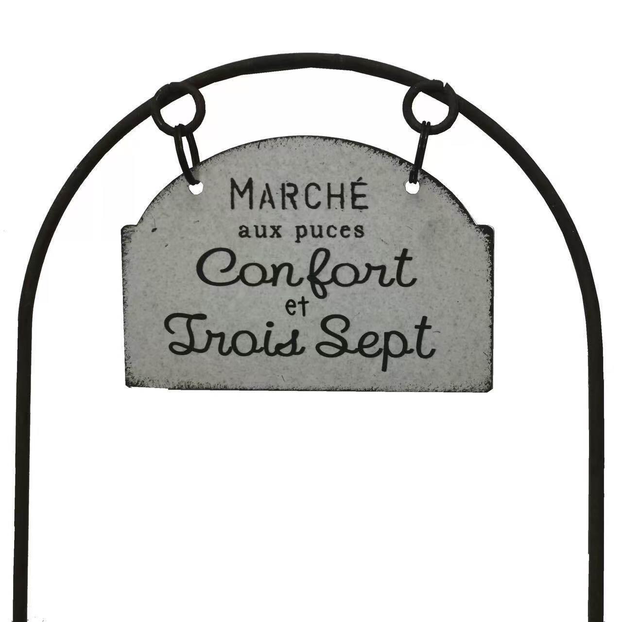 Japanese Iron Art Retro Distressed Semicircular Arch Hanging Flower Vase for Garden Decoration