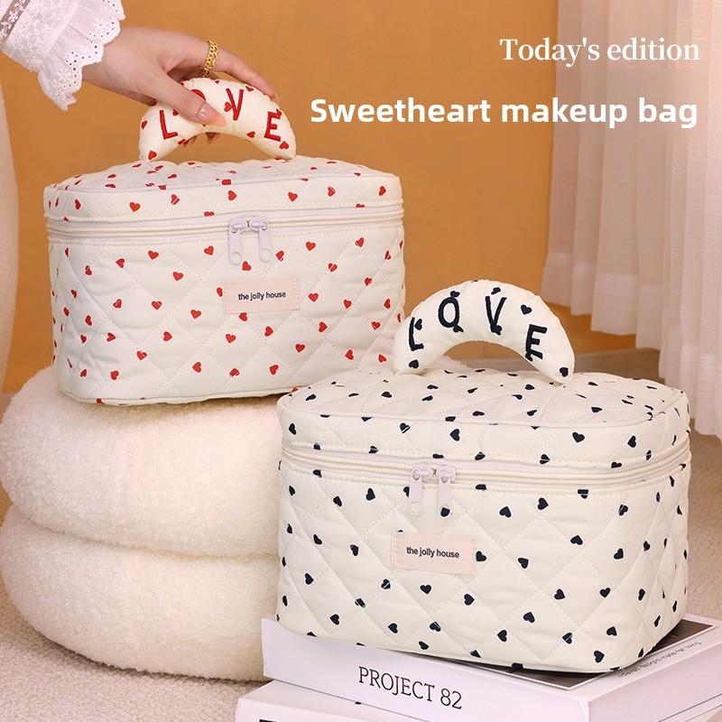 Polyester Heart Pattern Travel Makeup Bag With Breathable Storage For Women