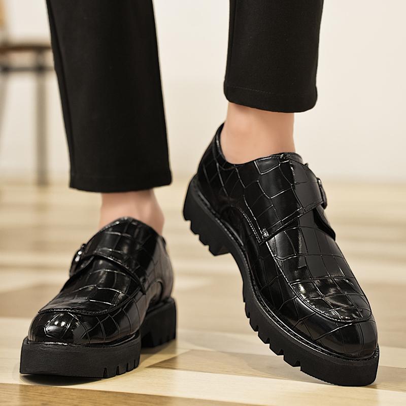 Fashion Men Outdoor Non-slip Walk Daily Commute Casual Shoe Hand-stitched Leather Business Shoes Men Thick Soled Slip-On Driving Loafers