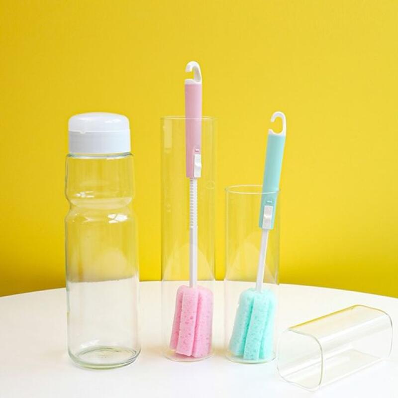

1 adjustable water bottle brush (random color)