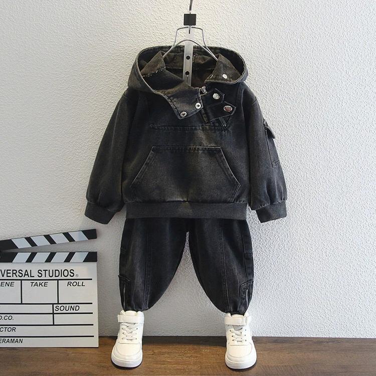 

Boys Spring Autumn Sweatshirt+Pants Outfits Teenagers Sport Handsome Suits 90