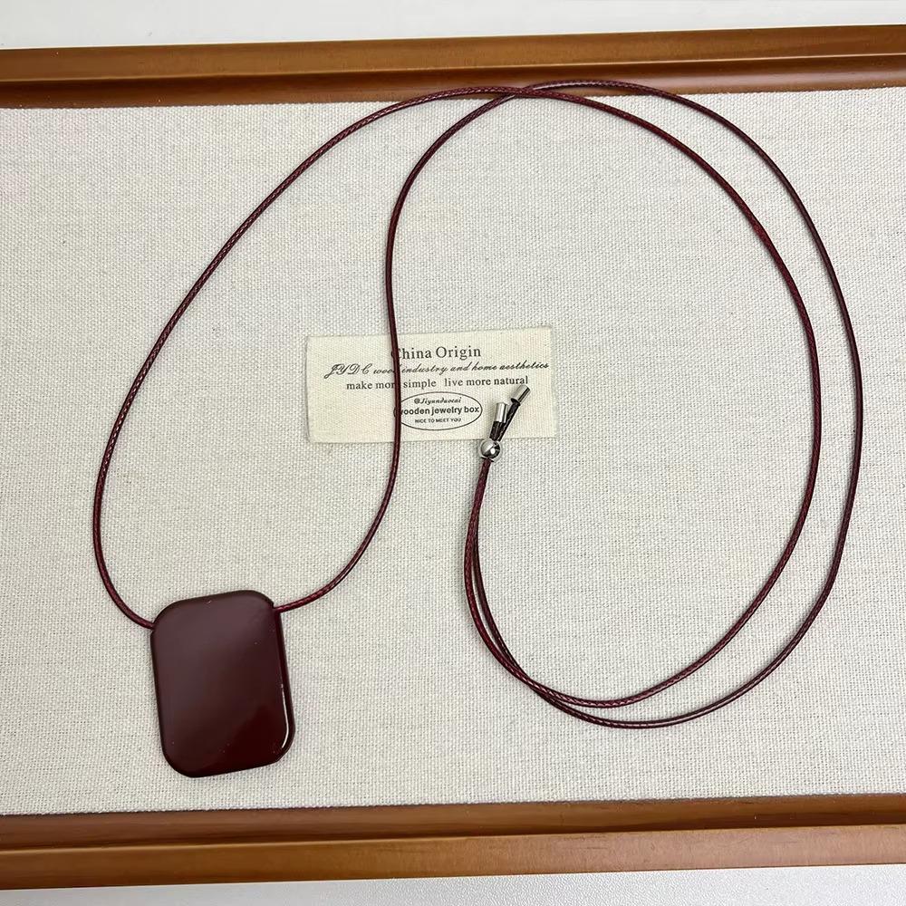 Daily Wear Square Pendant Necklace Delicate Design Geometric Necklace Women Girls