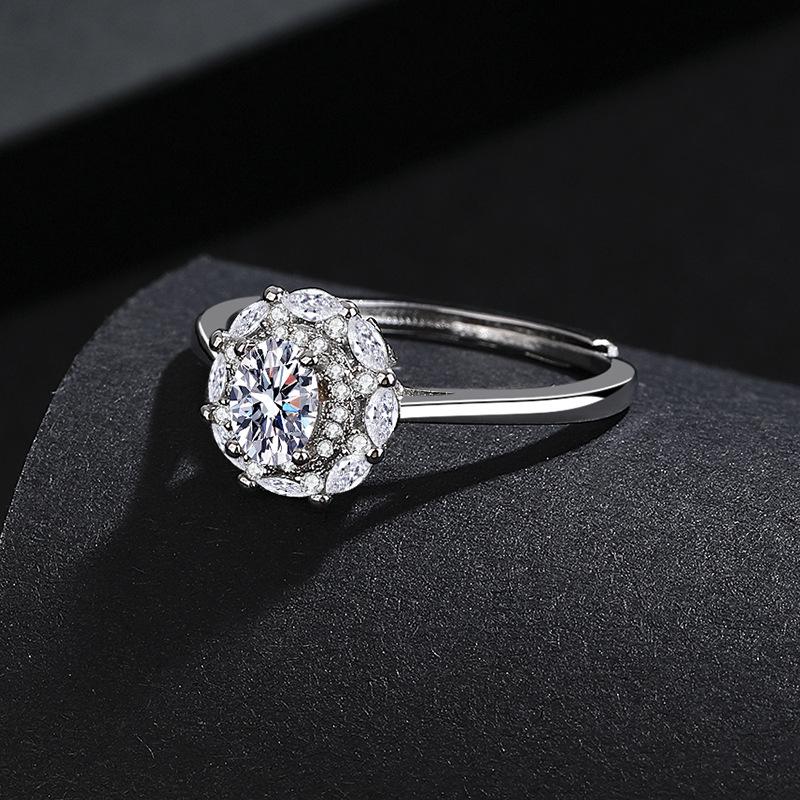 European and American Women's Diamond Marquise Ring: Elegant, High-Quality, and Versatile Design.