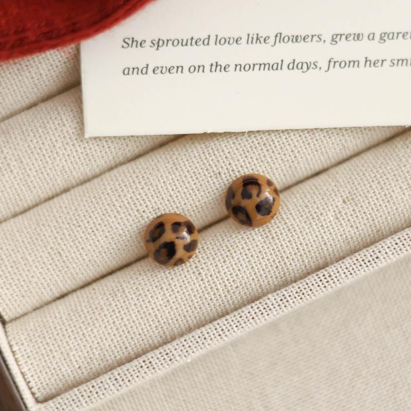 1Pair Heart Square Creativity Stud Earrings For Women Allergy Prevention Piercing Ear Hole Fashion Jewelry