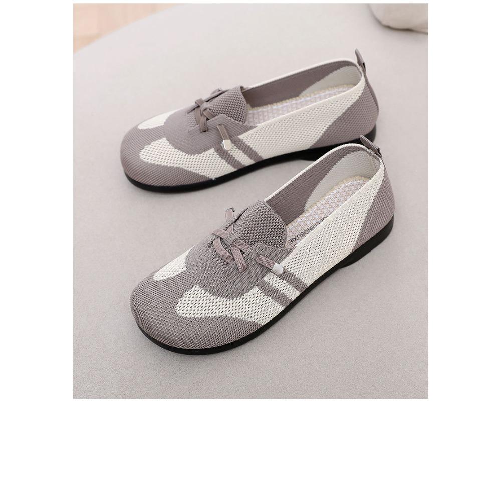 Women's Breathable Lightweight Low Heel Walking Shoes Comfort Non-Slip Daily Footwear for Elderly Moms