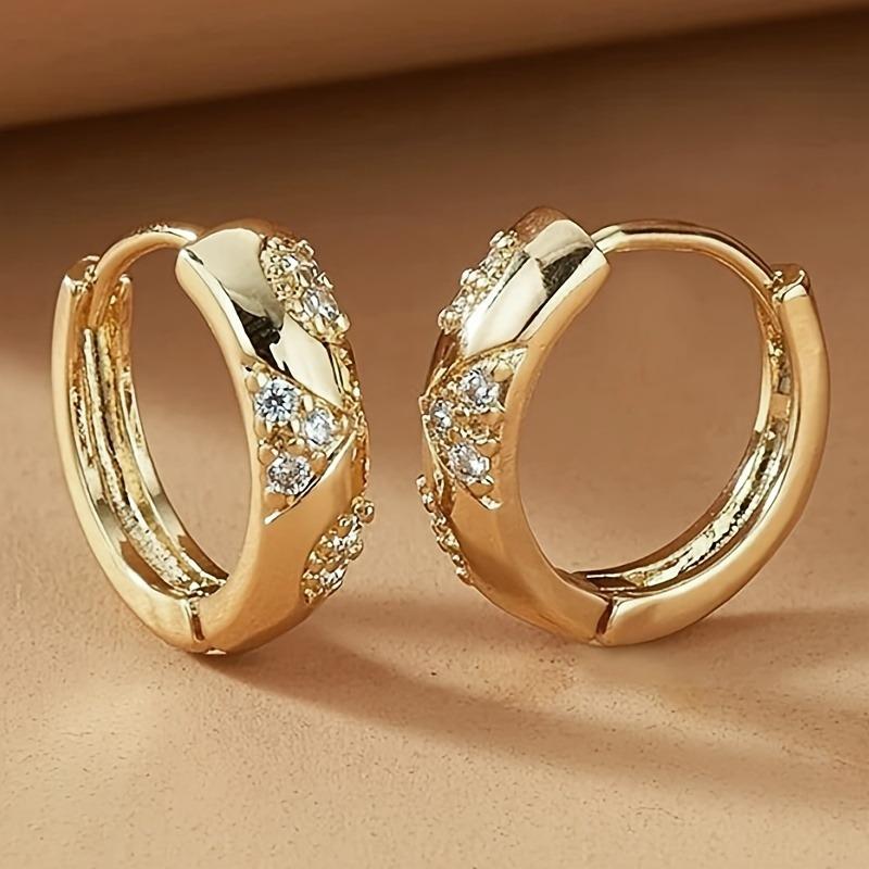 Chic Golden Color Hoop Earrings Female Exquisite Shiny Cubic Zirconia Ear Accessories Low-key Daily Wearable Party Jewelry