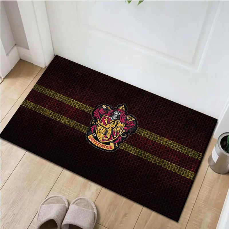 

1pc Office Carpet Chair Mats Gryffindor House Crest Perfect for Office Chairs, Living Rooms, Or Bedrooms,Polyester Carpet.HDT001 60cm by 90cm