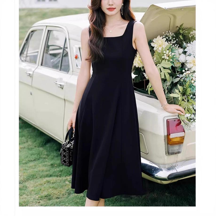 Back Invisible Zipper Hepburn Style Summer Women's Temperament Square Collar Small Sleeveless Black Dress