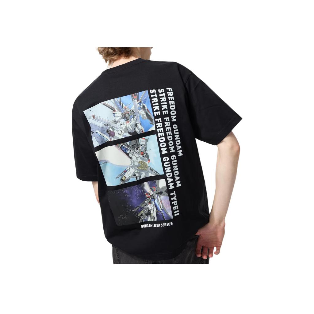 UNIQLO x Mobile Suit Gundam 45th Anniversary Collaboration SS25 Letter Print Robot Pattern Crew Neck Short Sleeve T-Shirt Unisex T-Shirt 480142-09