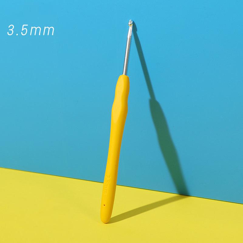 9-Color Soft Grip Crochet Hook Set: Thick & Thin Yarn DIY Hand Knitting Tools