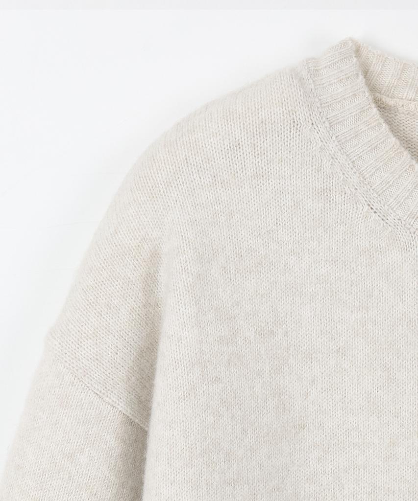 NODU Formal Basic Round Knit [Ivory]