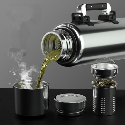 Saplı ve Çay Demlikli 316 Paslanmaz Çelik Geniş Kapasiteli Termos Su Şişesi Çay Kahve İçin Vakum Yalıtımlı Bardak 2.5L