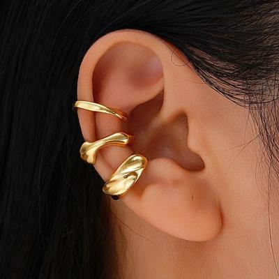 Kolczyki – Kolczyki typu "ear cuff"