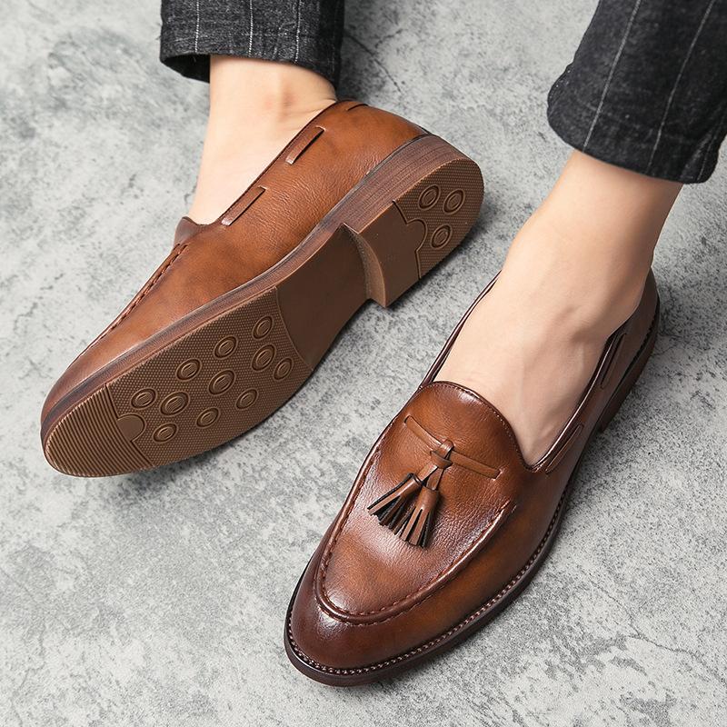 

2025 new business casual leather shoes men s British pointed toe foot set large size dress wedding leather shoes 47 коричневий