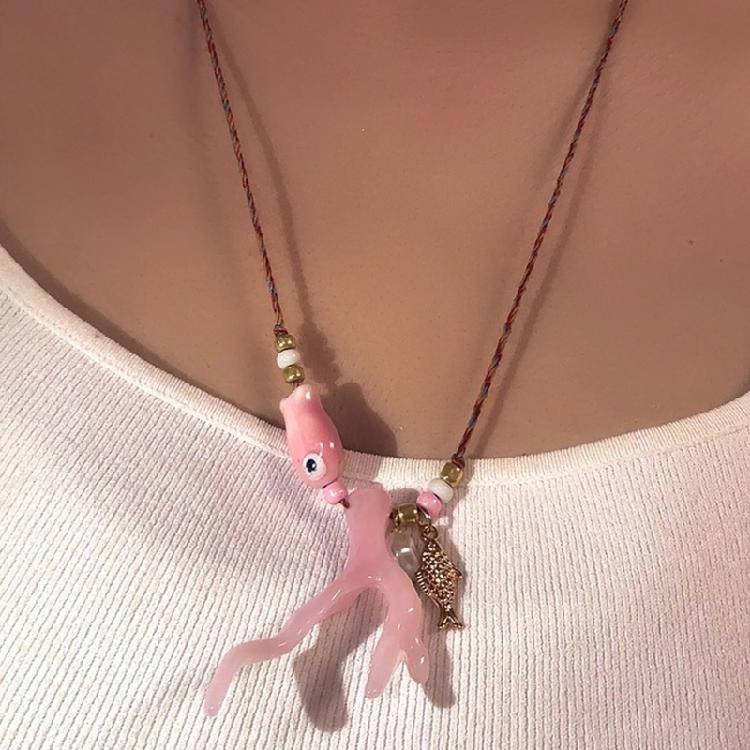 Modern Coral Ceramic Jewelry Necklace Adjustable Clavicle Chain Comfortable Wear Jewelry for Daily Use or Celebrations