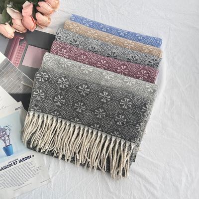 Scarf Women's Winter High End Imitation Cashmere Jacquard Scarf Versatile Warm Women's Scarf Tassel Shawl