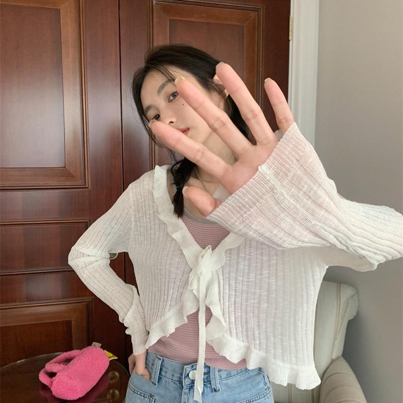 

Ruffled Edge Ice Silk Knitted Cardigan & Suspender Skirt Set for Women - Lightweight Summer Sun Protection One Size білий