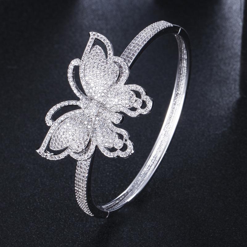 S0128 Schönes Schmetterlingsarmband Leicht Eingesetzter Zirkon Hochwertiger Bankettschmuck Für Frauen