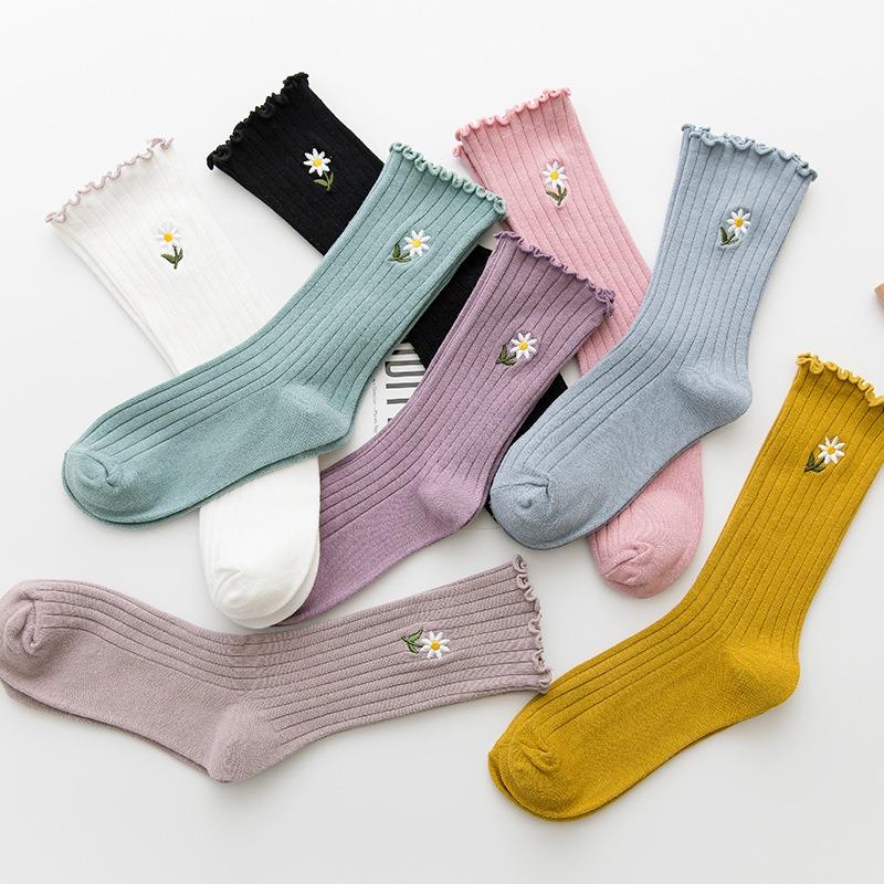 5 Pairs of Female Spring and Summer New Solid Color Wooden Ear Embroidery Roll Edge In The Tube Pile Socks