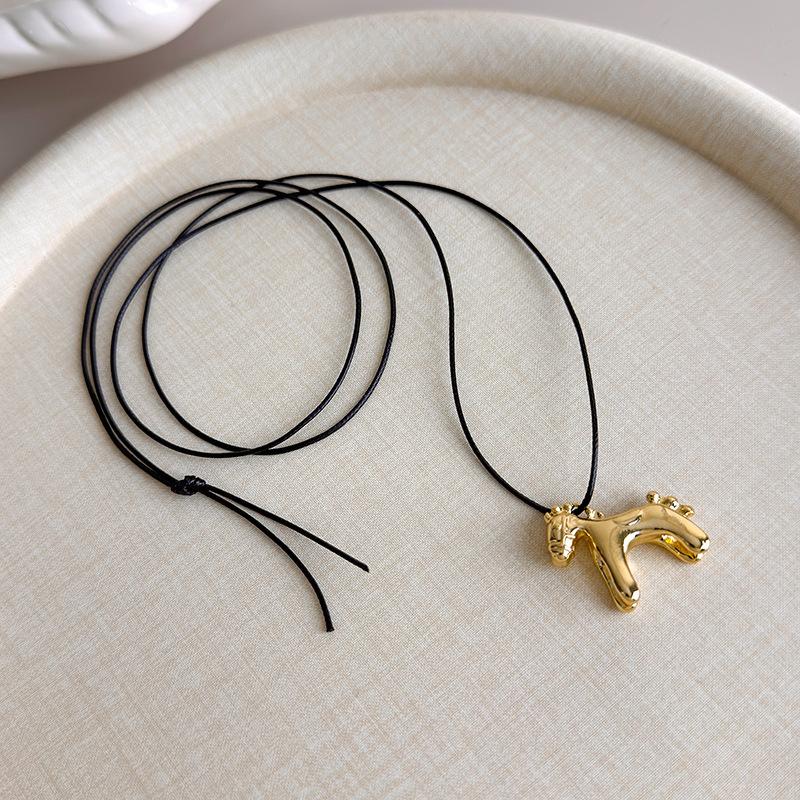 LATS Fashion Colorful Horse Pendant Long Necklace for Women Adjustable Sweater Chain Necklaces Jewelry Gifts Accessories