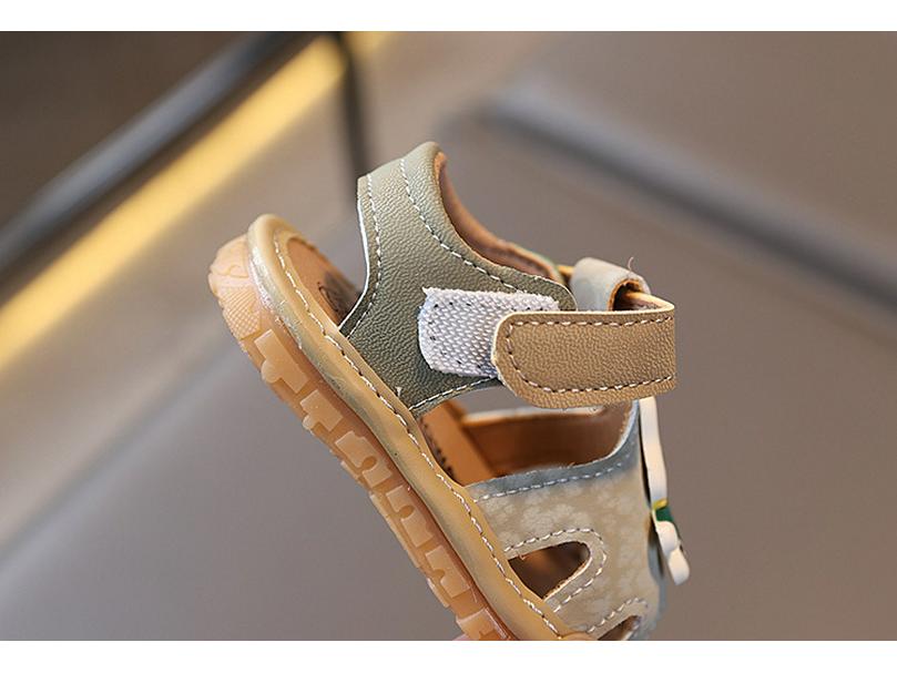 Infant Non-Slip Soft Sole Squeaky Sandals for Boys and Girls, Ages 0-3