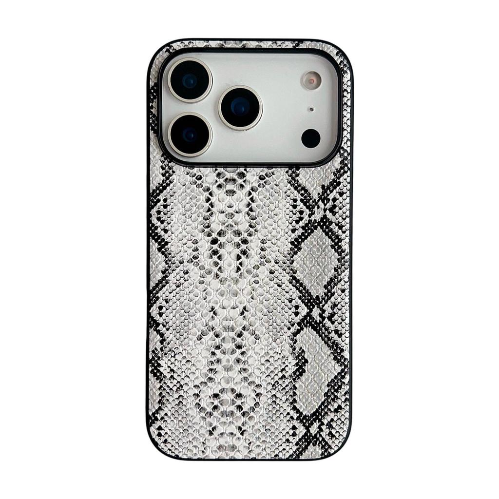 Custodia iPhone 11 in Fibra di Carbonio con Stampa Serpente di Alta Qualità e Adesivo Pelle di Leopardo
