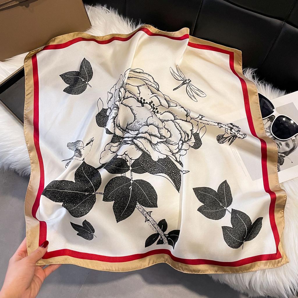 Luxury Paisley Print Square Scarf Soft Satin Bandana Vintage Windproof Head Wrap Shawl Neck Scarves Travel Beach Towel