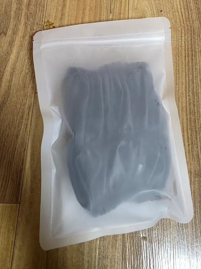 G-DRAGON Concert MD Daisy Bon Cradle Cover