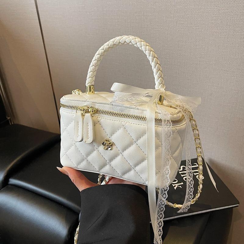 Popular small bag women's new summer portable diamond chain bag versatile box shoulder messenger bag
