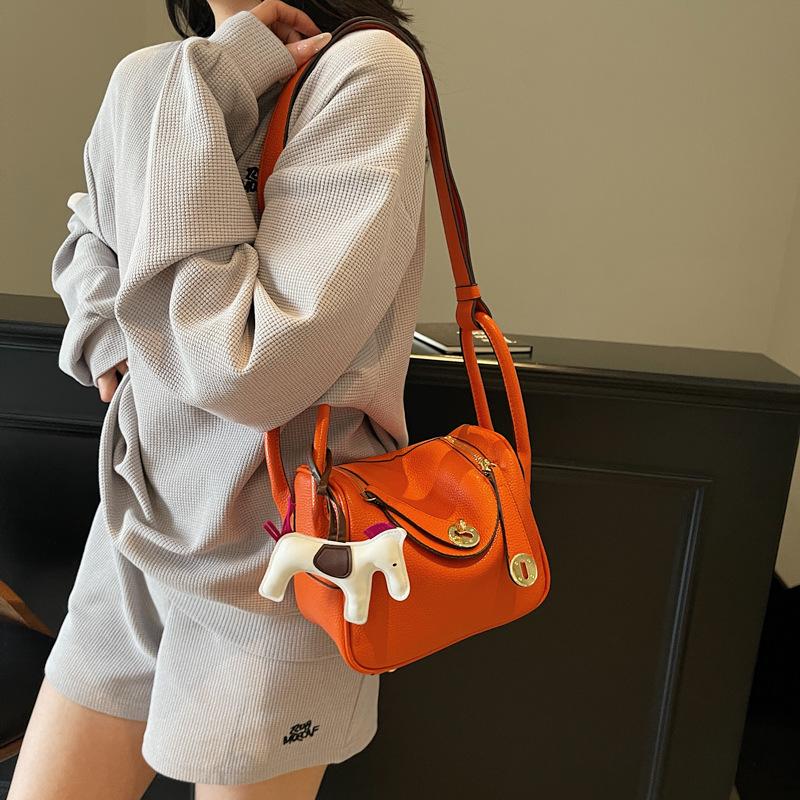 Handbag Women's New Fashion One Shoulder Underarm Bag Crossbody Bag