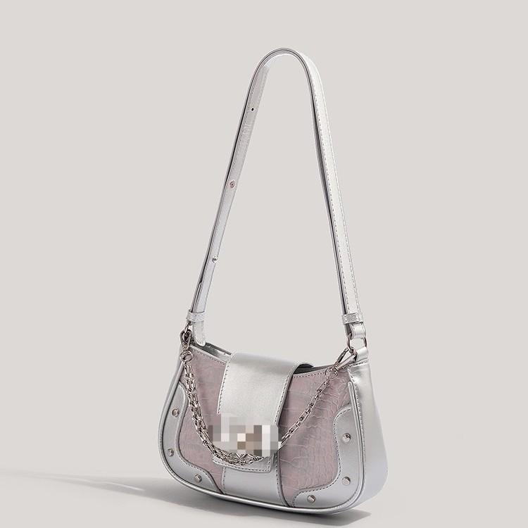 2025 hard messenger bag single shoulder portable underarm small square bag fashion spice girl wind chain crocodile pattern