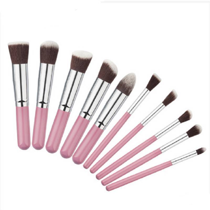 Makeup Brush Set With Handles For Face And Eye Makeup Artists