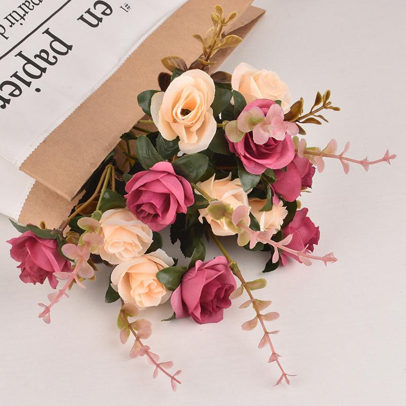 Decorative Rose Flower Set With Realistic Silk Material For Party And Event Decor