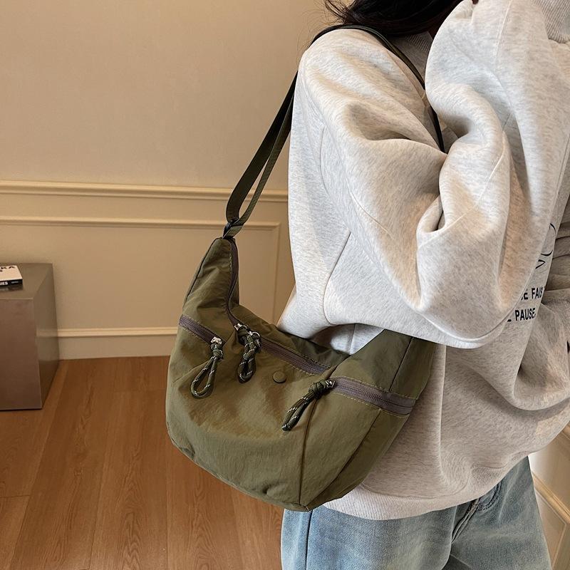 2025 Fashionable New Women's Leisure Large-capacity Croissant Lightweight One-shoulder Underarm Bag Simple One-shoulder Dumpling Bag